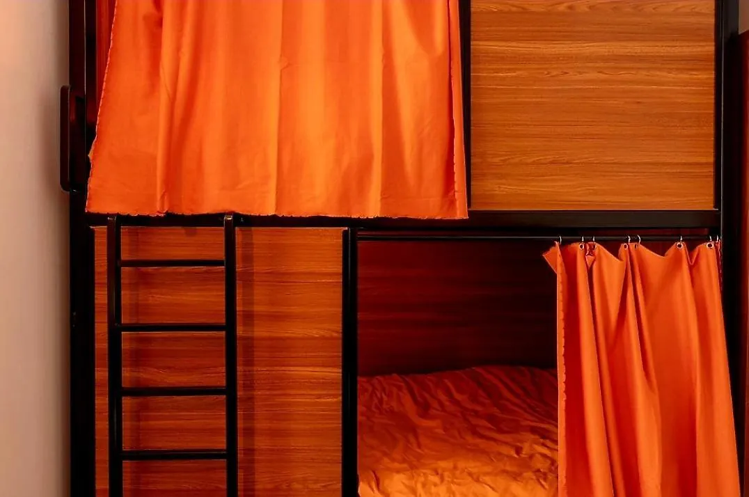 Recharge Hostel Rotterdam