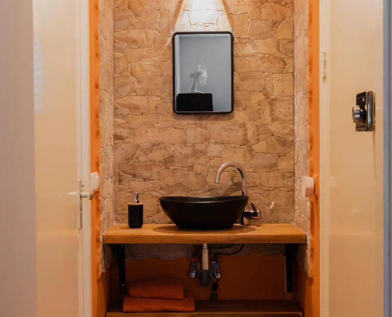 Recharge Hostel 鹿特丹
