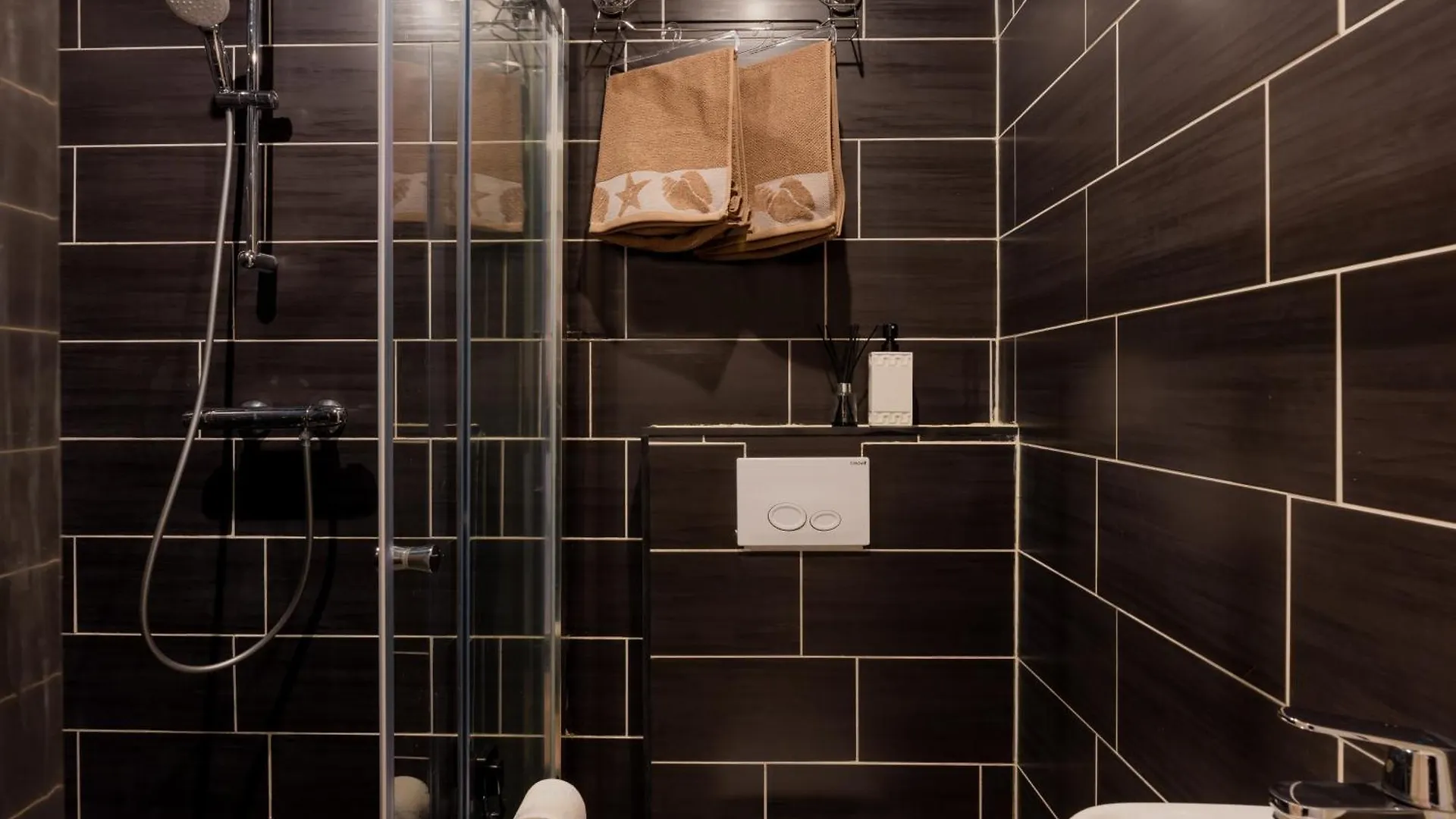 Recharge Hostel 鹿特丹 荷兰